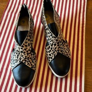 Animal print wedge